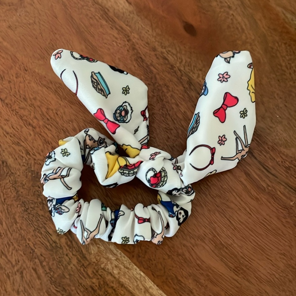 Stoney Clover Lane Fairest of Them All Disney Snow White hair tie